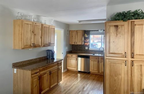 7372 Spruce St, Englewood CO 80112-1752 exterior