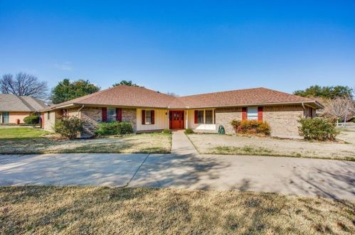 4850 Countryside Ct, Fort Worth, TX 76132-2543