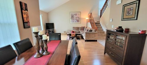 348 Wexford Ct, Carol Stream IL  60188-4828 exterior