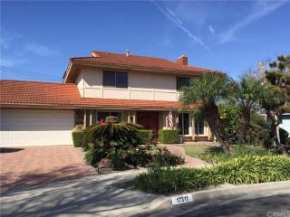 17311 Destry Cir, Huntington Beach, CA 92647-6135