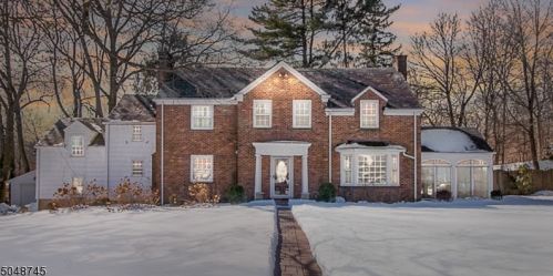 3 Merrywood Dr, Town Center, NJ 07052-4815