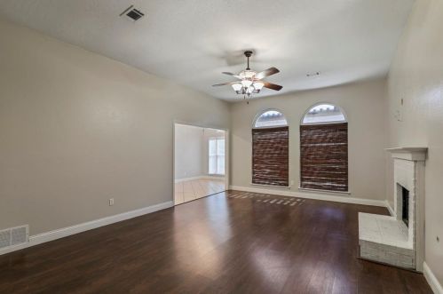 7520 Lake Arrowhead Dr, Fort Worth TX  76137-3735 exterior