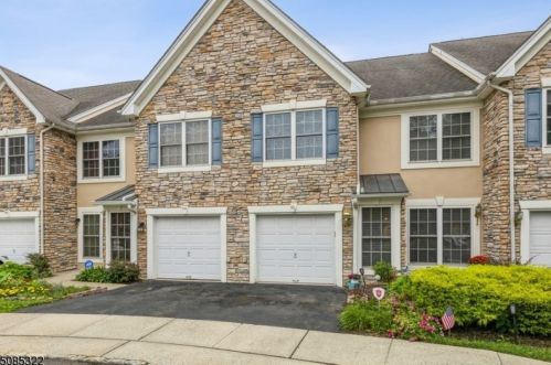 103 Magnolia Way, Paterson, NJ 07508-3120