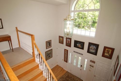 4 Everest Dr, Hackettstown NJ  07840-2844 exterior