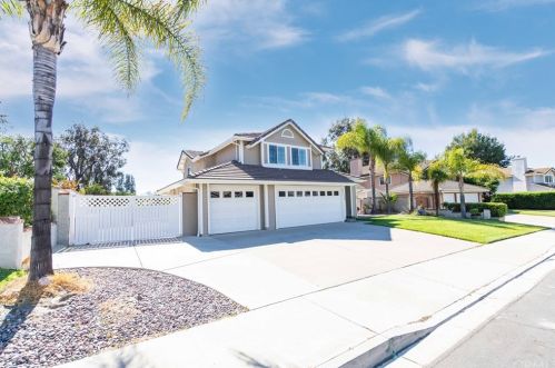 41334 Bravos Ct, Temecula, CA 92591-1544