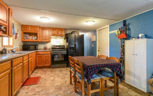 9182 Estate Cir, Brainerd, MN 56401-1632