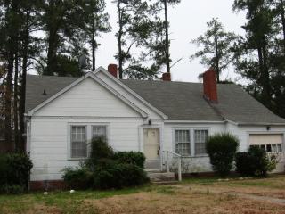 405 Durant St, Monroe, NC 28112-4909