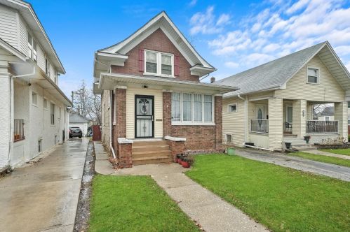 803 4th Ave, Broadview, IL 60153-2145