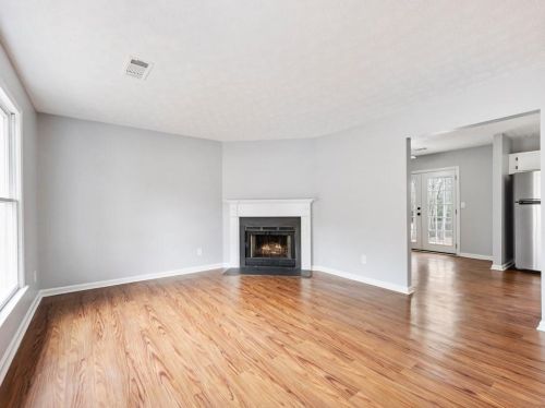 1521 Willow Gate Way, Auburn, GA 30011-3231
