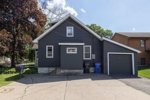 1397 Alaska Ave, Saint Paul MN  55116-2339 exterior