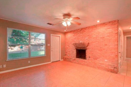 2302 Barton Skwy, Austin TX  78704-4704 exterior