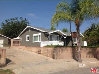 945 Atascadero Pl, Montebello, CA 90640-2811