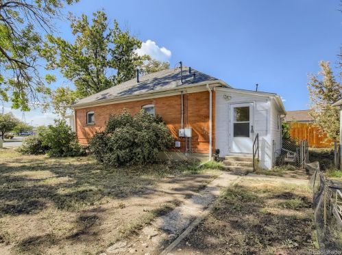 6651 52nd Ave, Arvada CO  80002-3925 exterior