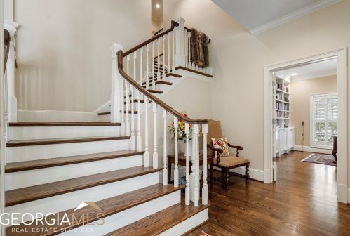 2990 Margaret Mitchell Dr, Atlanta GA  30327-1708 exterior