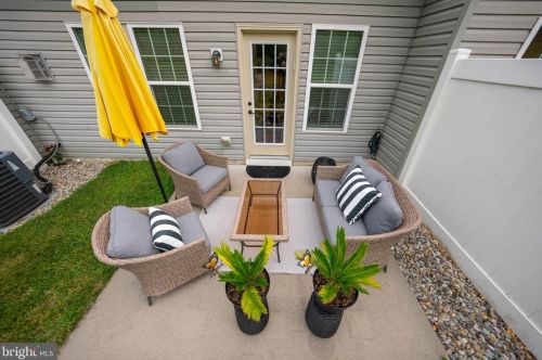 116 Sundance Dr, Trenton NJ  08619-3969 exterior