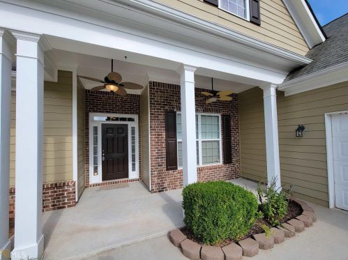 332 Southgate Dr, Locust Grove, GA 30248-4235