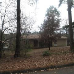 110 Dillard Dr, Kennesaw, GA 30144-2215