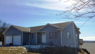 5610 Blue River Rd, Manhattan, KS 66502-8711