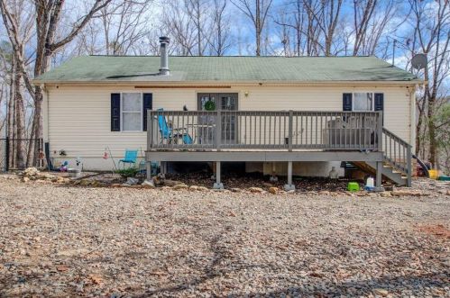 112 Lumpkin View Dr, Cleveland, GA 30528-5565