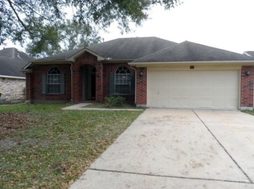 10 Dover Dr, Conroe TX  77304-2748 exterior