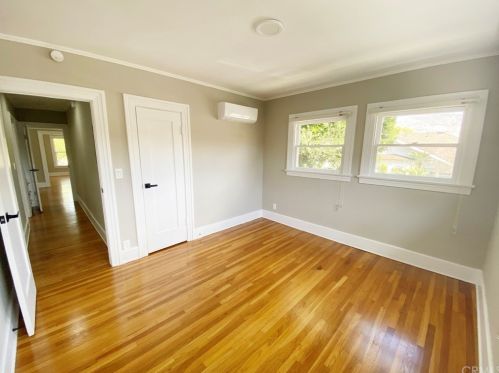 244 Kenwood St, Glendale CA  91206-4209 exterior