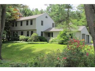 123 Madbury Rd, Lee, NH 03824-2004