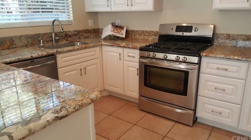 64 Woodleaf, Irvine CA  92614-7080 exterior