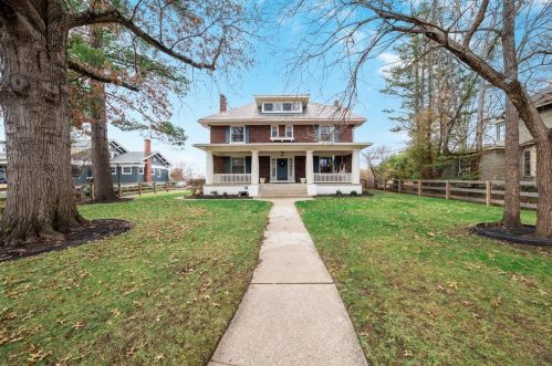 4301 Erie Ave, Cincinnati, OH 45227-2718