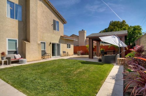 726 Lourence Ct, Tracy, CA 95376-8738