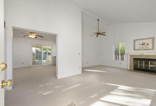 244 Almond Way, Healdsburg, CA 95448-4354