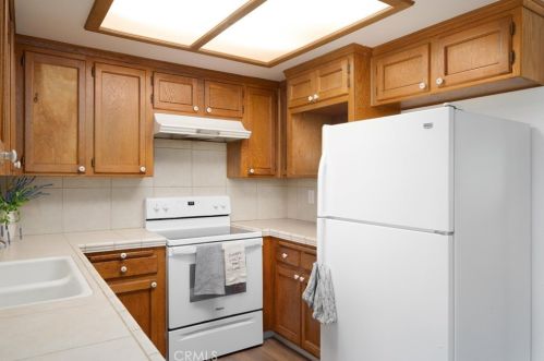 1110 8th Ave, Chico, CA 95926-3169