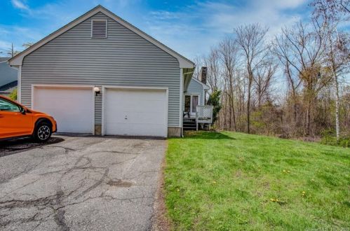 400 Larkspur Farm Rd, Torrington CT  06790-8020 exterior