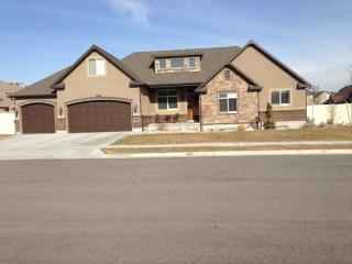 2944 Durham Woods Way, Riverton UT  84065-3108 exterior