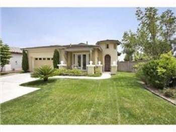 1010 Alexandra Ln, Encinitas, CA 92024-2300