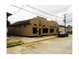 618 Derbigny St, Gretna LA  70053-6020 exterior