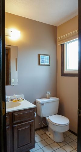 3445 Highlander Dr, Saint Paul MN  55122-1309 exterior