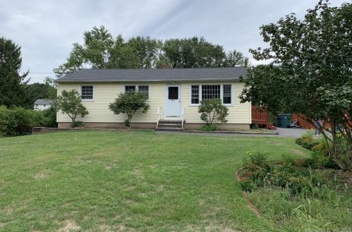 192 Forest Ln, Cheshire, CT 06410-3721