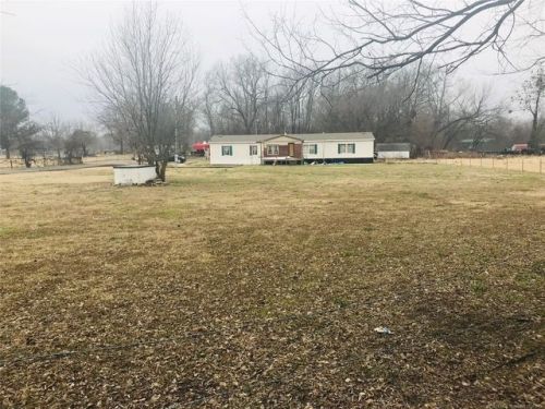 3822 440, Pryor, OK 74361-9056