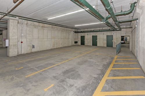 750 Pearson St, Des Plaines IL  60016-9211 exterior
