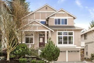 4113 27th Pl, Seattle, WA 98059-3541