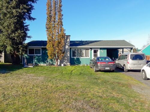 233 171st St, Elk Plain, WA 98387-7865