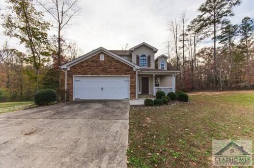 289 Shubert Ln, Lula, GA 30554-0037