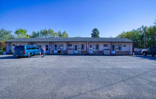 6716 Westgate Blvd, Duluth, MN 55808-1945