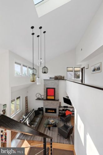 46 Leavitt Ln, Princeton NJ  08540-3921 exterior