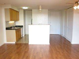 320 Liliuokalani Ave, Honolulu HI  96815-3550 exterior