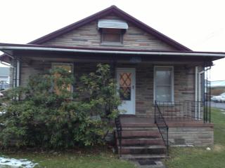 628 Wickham Ave, Princeton WV  24740-3442 exterior