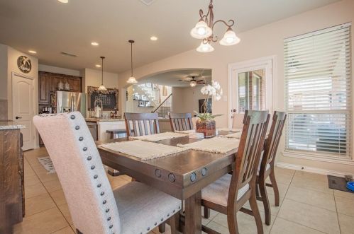 401 Perkins, Argyle TX 76226-5571 exterior