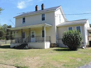 684 Leaport Rd, Verona, VA 24482-2919