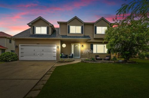 1445 Shaman Dr, Lemont IL  60490-5572 exterior