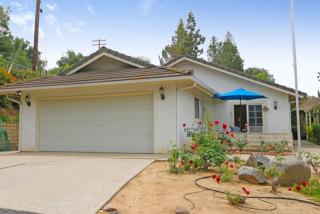 1689 Jackson Rd, Fallbrook, CA 92028-9644